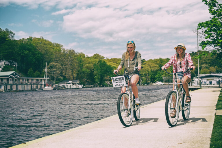 Big Lake Outfitters of Saugatuck