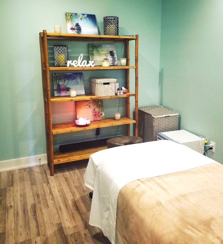 A massage bed at Thrive Massage and Wellness.