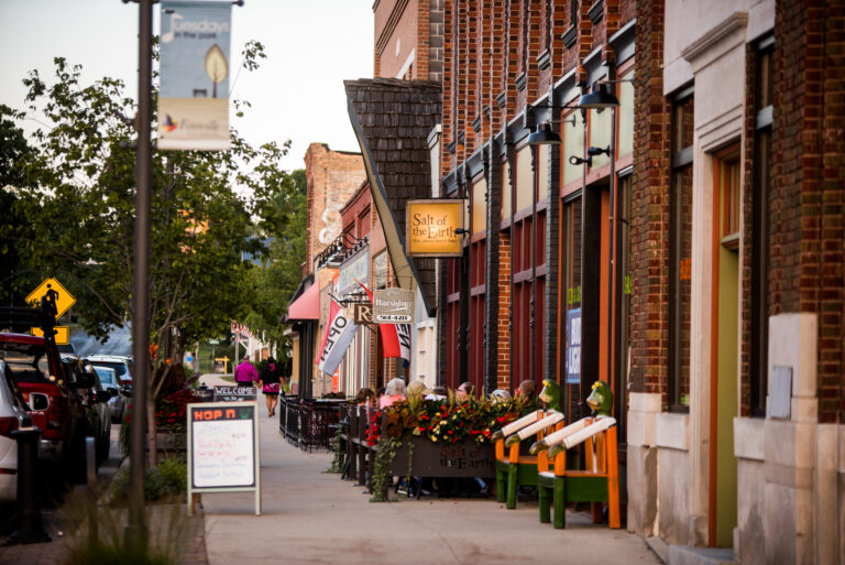 Saugatuck Douglas Area CVB Announces New Fennville Social District