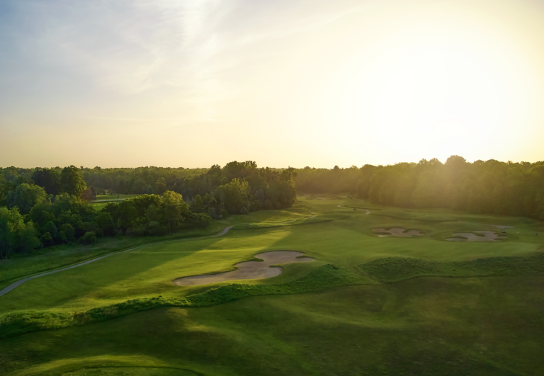 Ravines Golf Club & Arnie's Cottage Grill