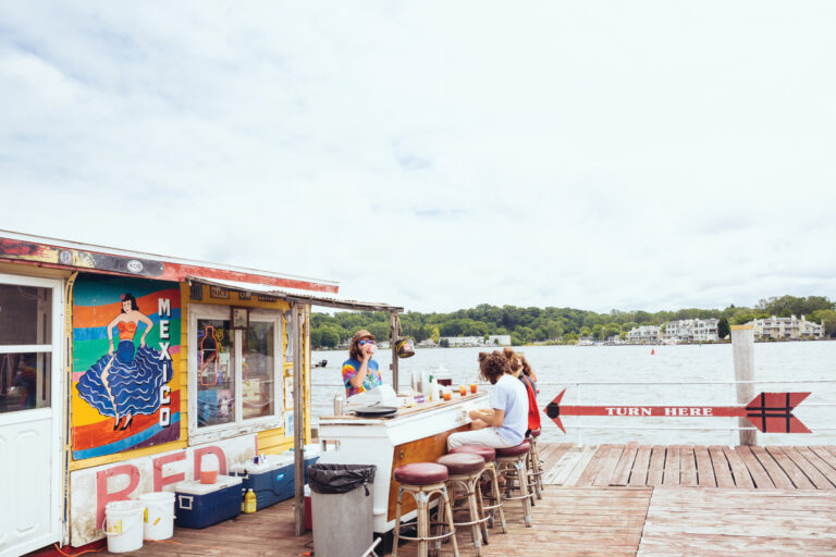 Red Dock Cafe