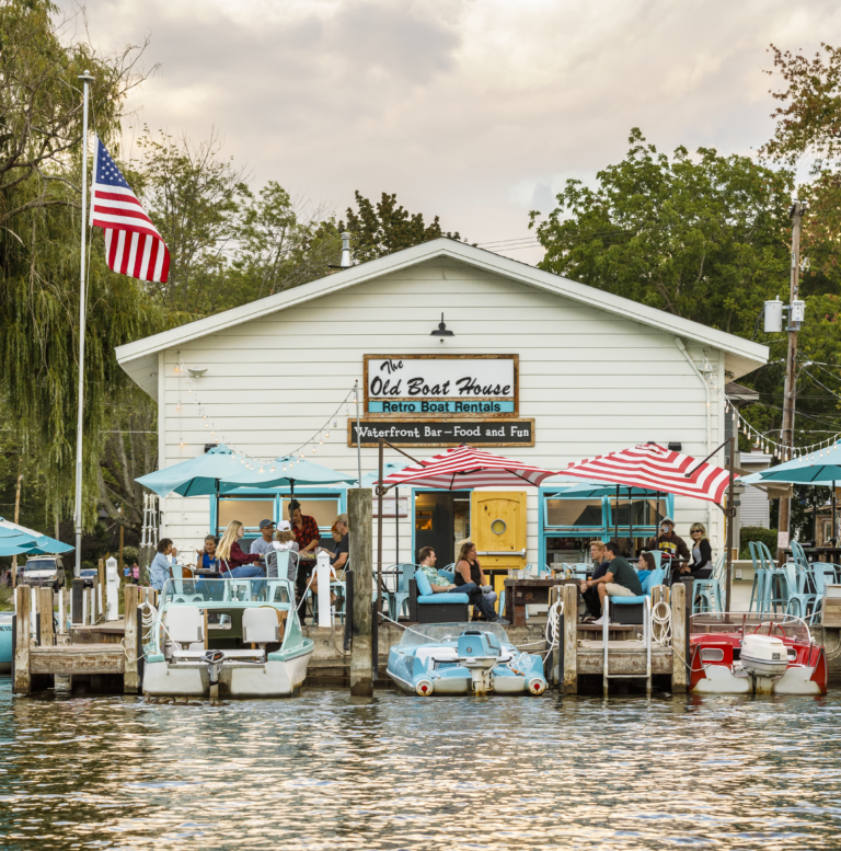Retro Boat Rentals