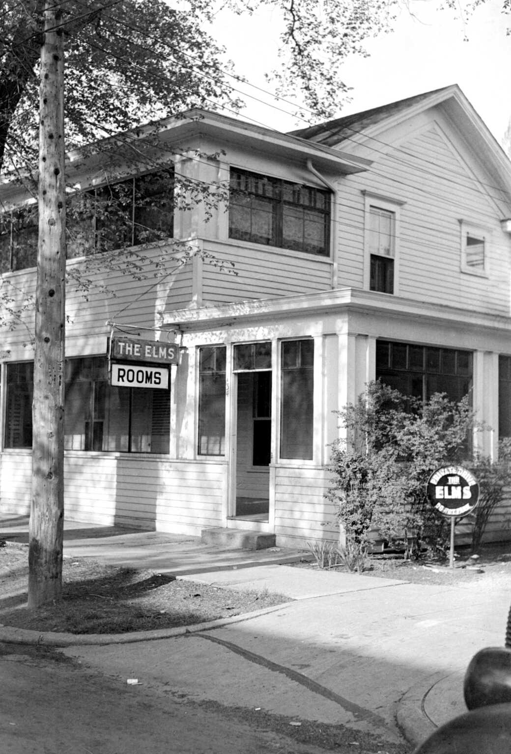 Black and white photo of The Elms Hotel in Saugatuck/Douglas