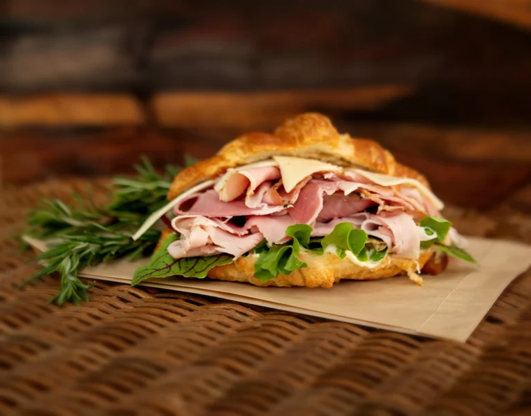 The Farmhouse Deli & Pantry